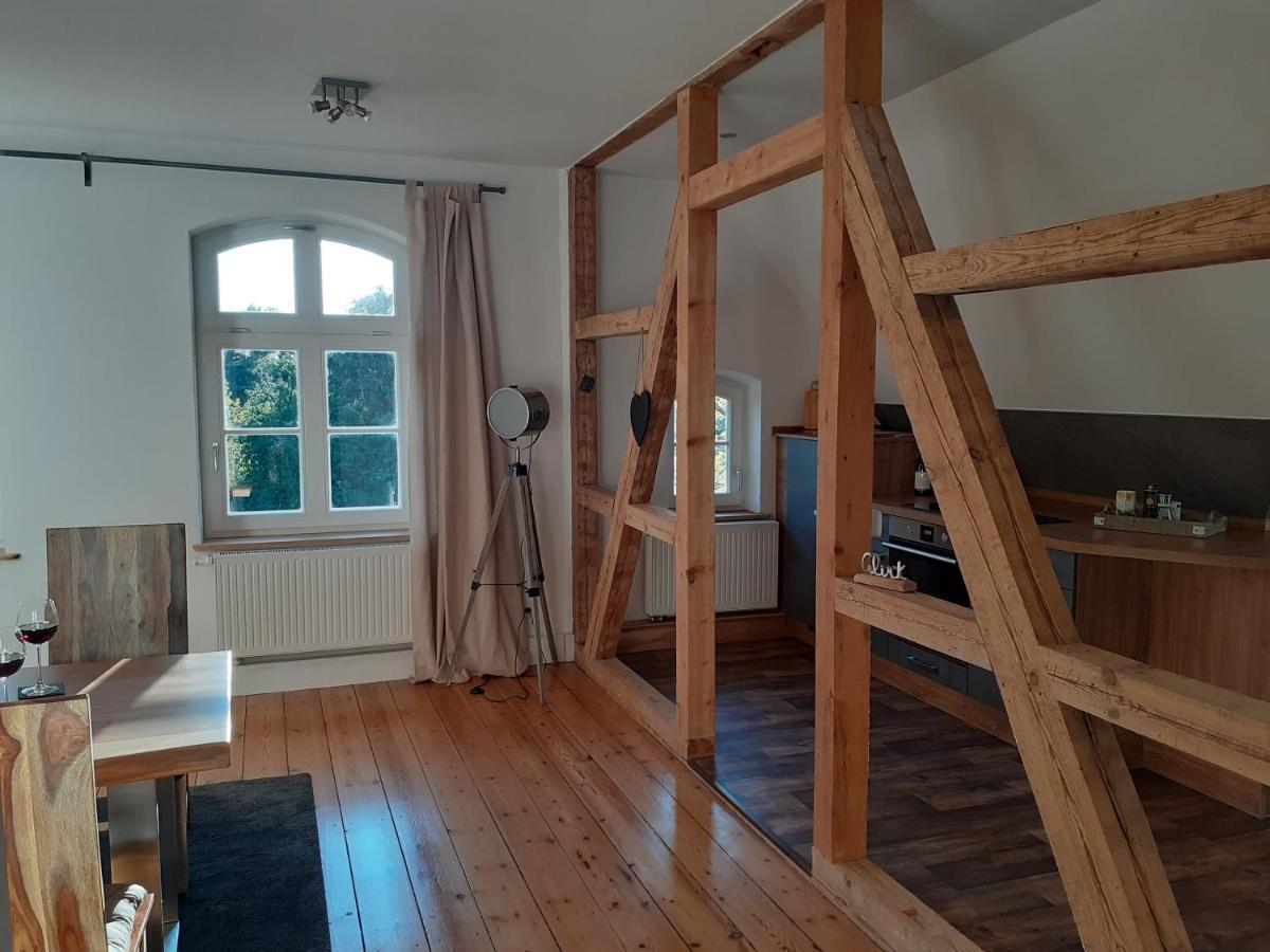 Ferienwohnung Ehemalige Revierfoersterei "Uns Luett" Kuhstorf Экстерьер фото